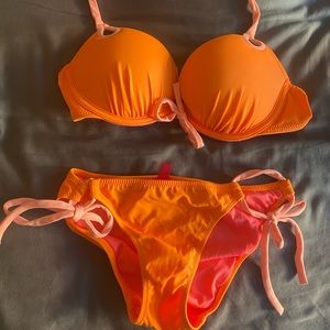 Bombshell push up bikini